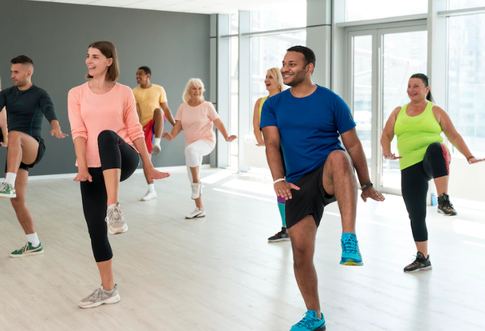 Consejos para Integrar el ⁢Ejercicio⁣ en tu Rutina diaria a Través ‌del ⁣Baile ⁤y el⁣ deporte