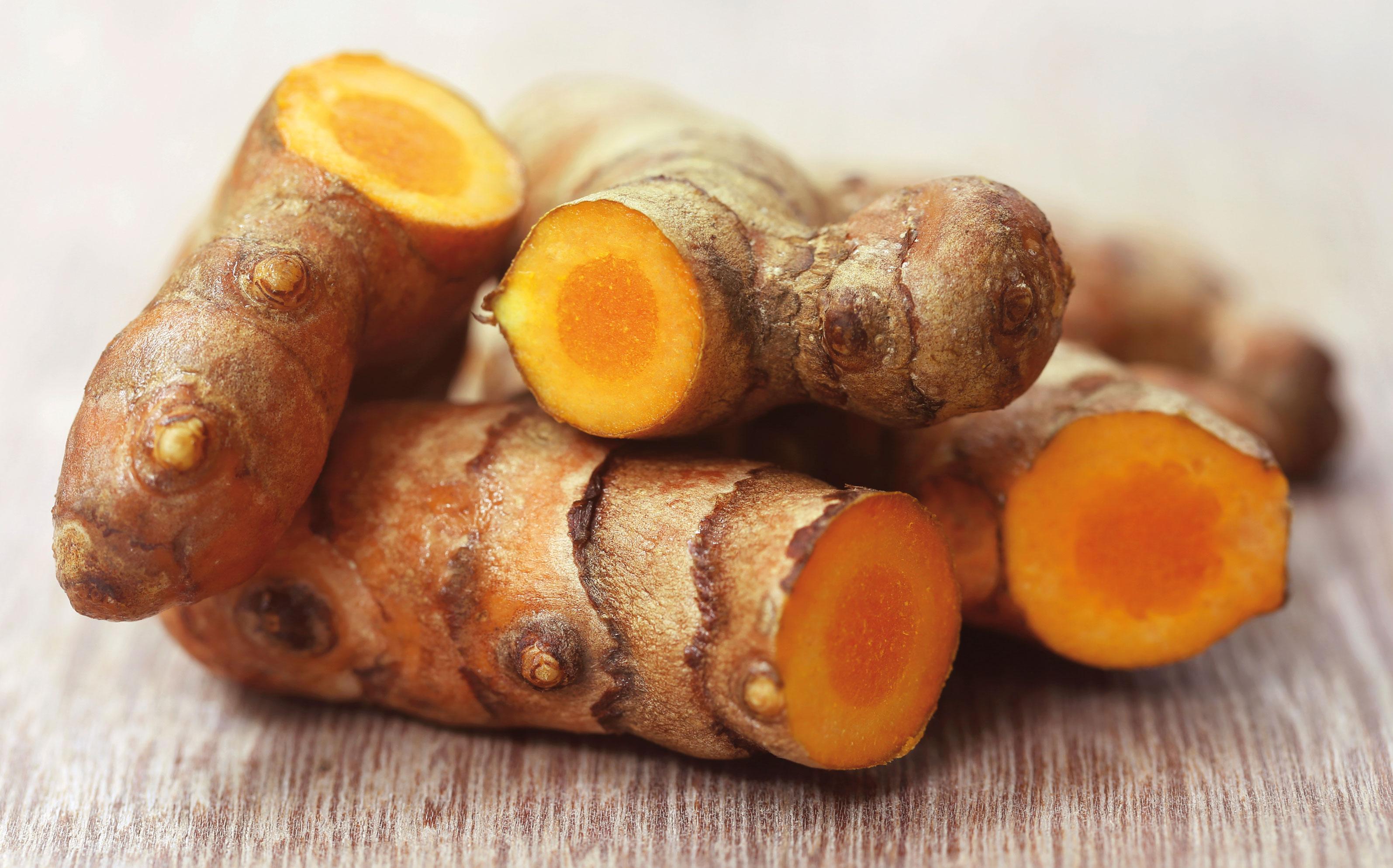 Propiedades Antiinflamatorias​ de la Cúrcuma y​ su impacto en Enfermedades Crónicas